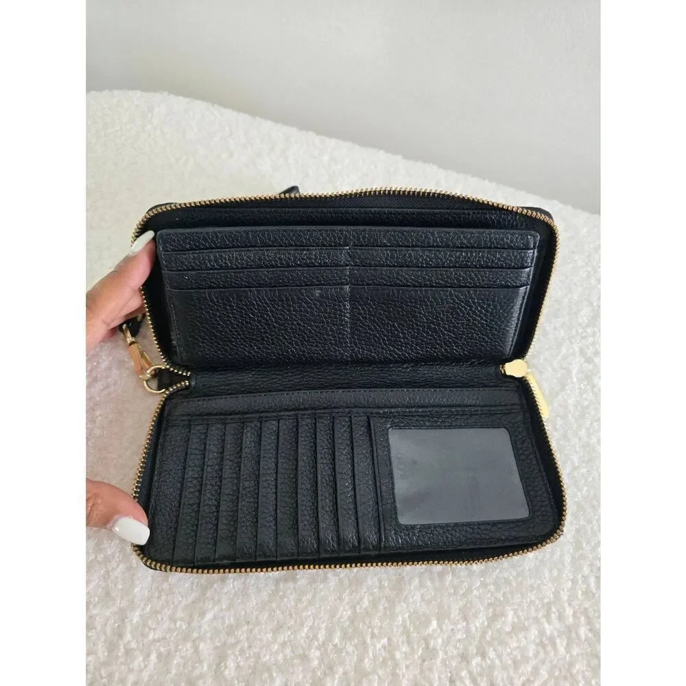 Michael Kors Jet Set Womens Black Pebbled Leather Solid Formal Zip Around Wallet